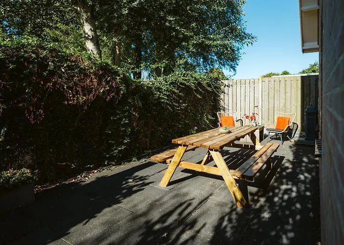 Bed&broekweg Tatil Evi Ouddorp